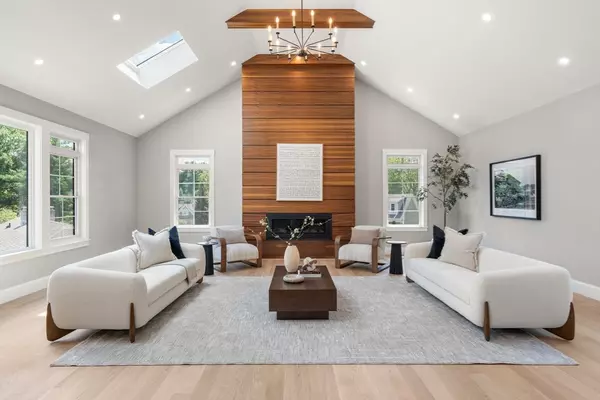 53 Crestview Rd, Belmont, MA 02478