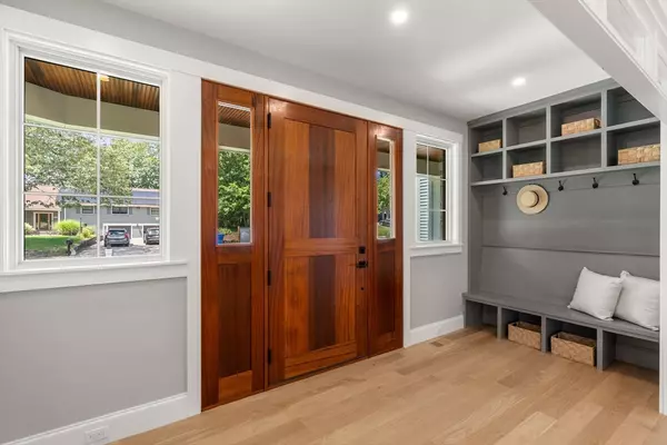 Belmont, MA 02478,53 Crestview Rd