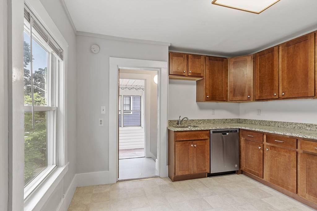 Melrose, MA 02176,93 Upham Street #2
