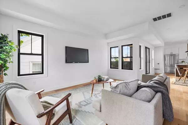 Somerville, MA 02145,94 Jaques St #B