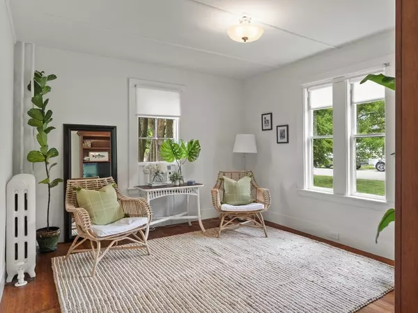 Concord, MA 01742,62 Crest St