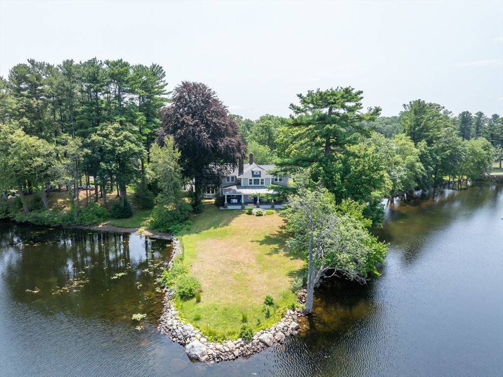 Andover, MA 01810,15 Geneva Rd