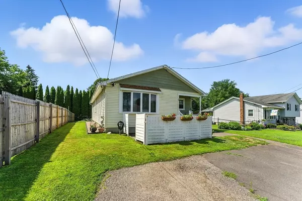 Chicopee, MA 01013,73 Riverpark Ave