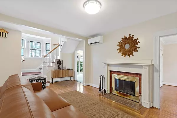 Belmont, MA 02478,1 Spinney Ter