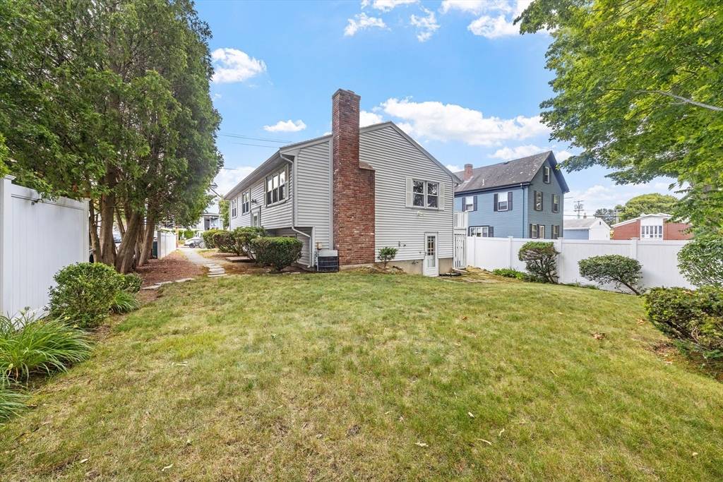 Beverly, MA 01915,152 Bridge St