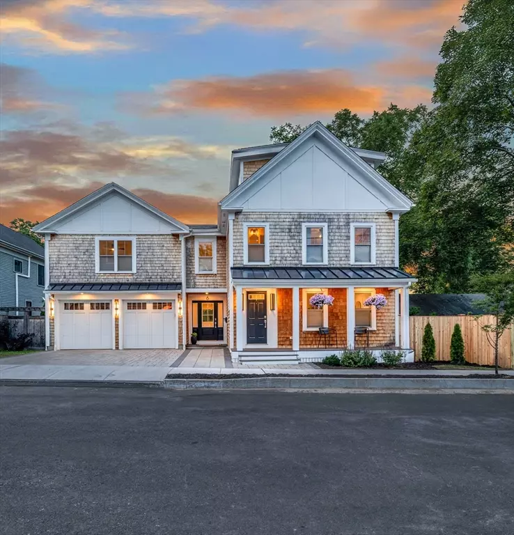 Newburyport, MA 01950,6 Butler St