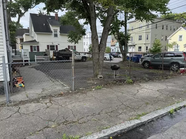 Lawrence, MA 01843,58 Crosby St