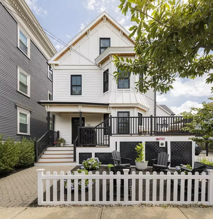 Somerville, MA 02143,13A Quincy St #13A