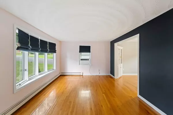 Hopedale, MA 01747,75 Jones Rd