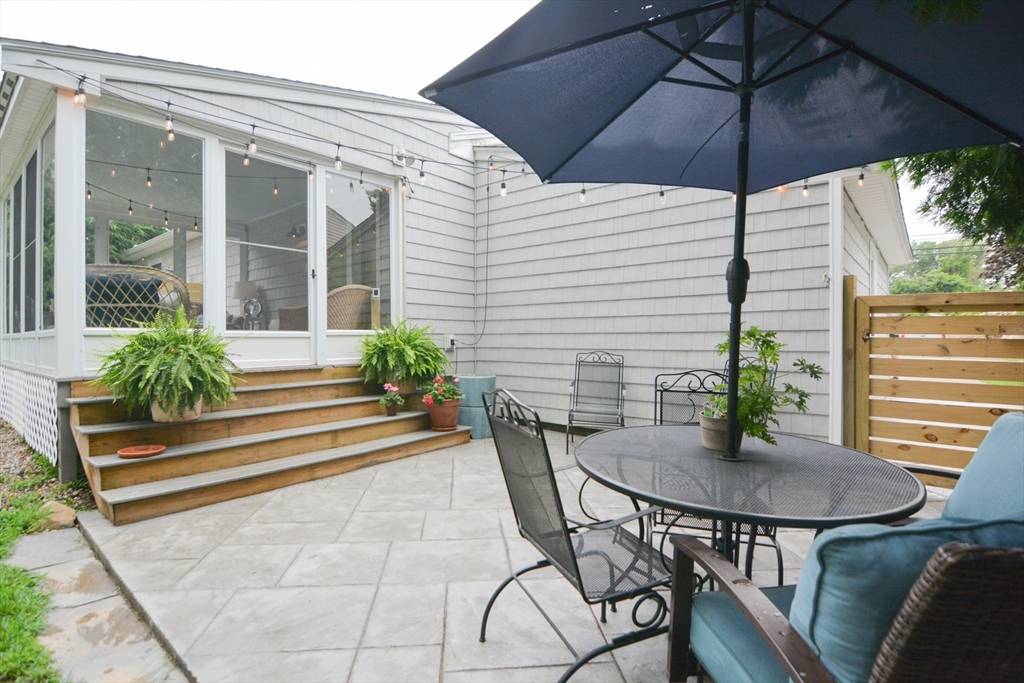 Norwood, MA 02062,385 Winter Street