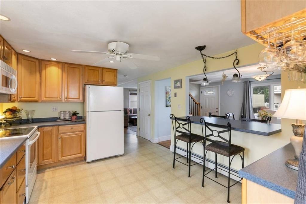 Peabody, MA 01960,23 Carlton Street
