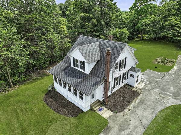 84 East Main Street, Hopkinton, MA 01748
