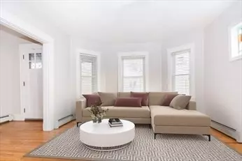 28-30 Burgoyne Street #28, Boston, MA 02124