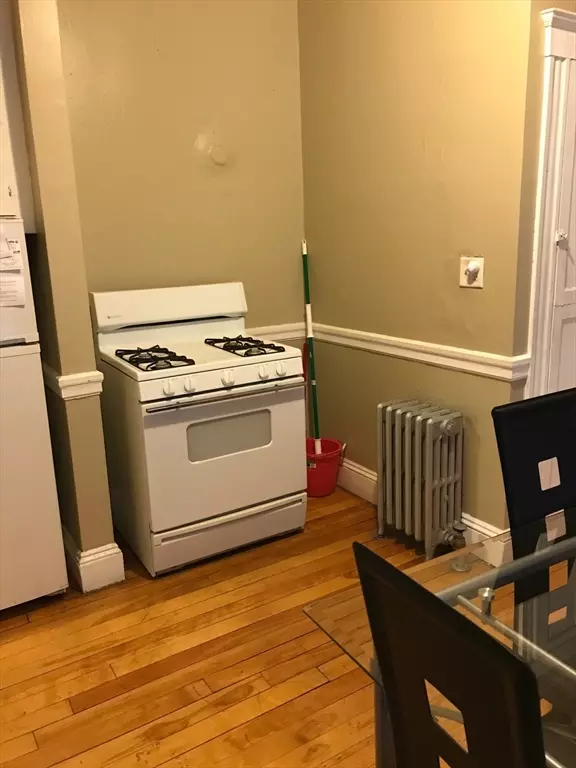 Malden, MA 02148,4 Hancock St #5