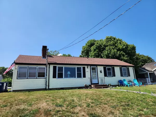 15 Homer Ave, Plymouth, MA 02360