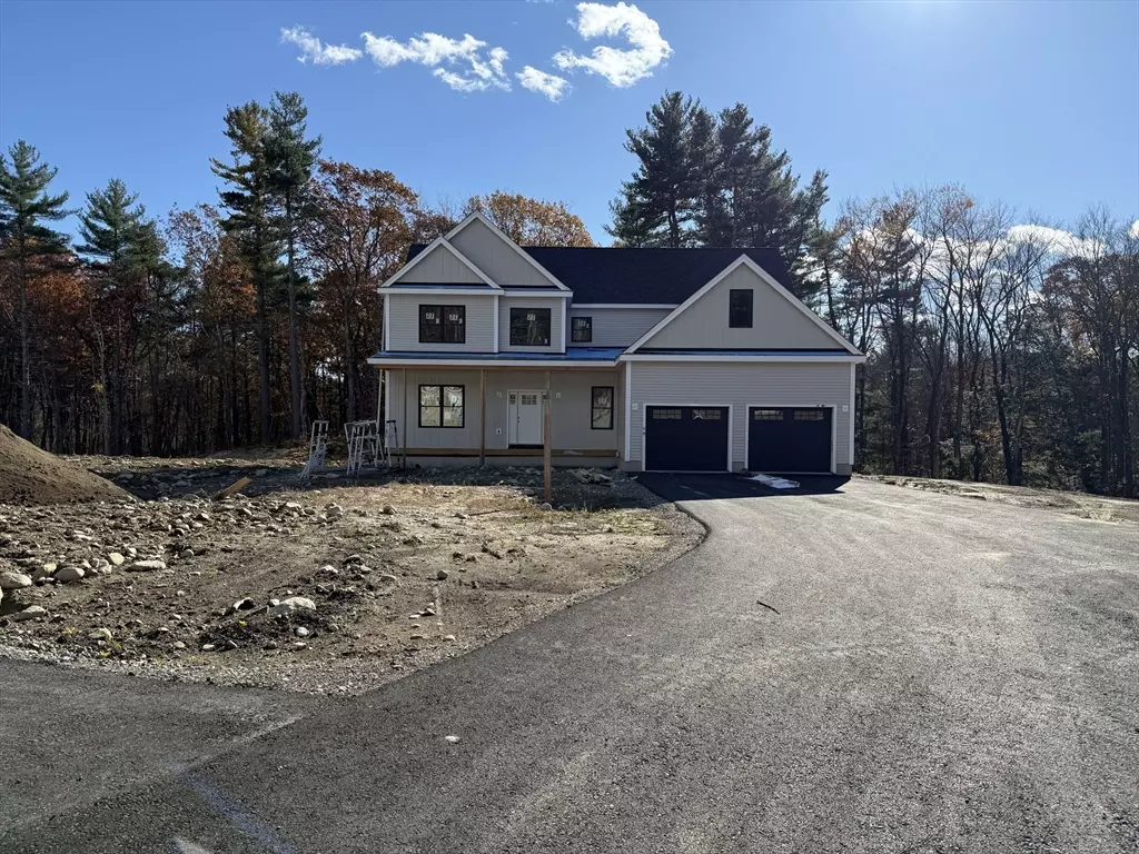 Holden, MA 01520,7 Holmes Drive