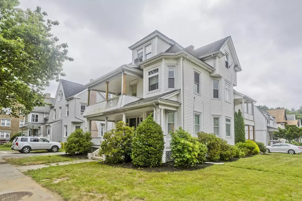 Springfield, MA 01108,407-409 Sumner Ave