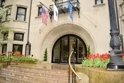 416 Commonwealth Ave #711, Boston, MA 02215