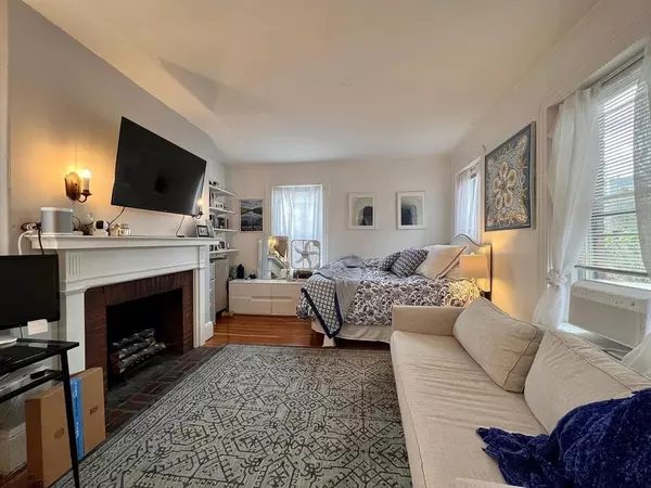 Boston, MA 02114,85 Philllips #6