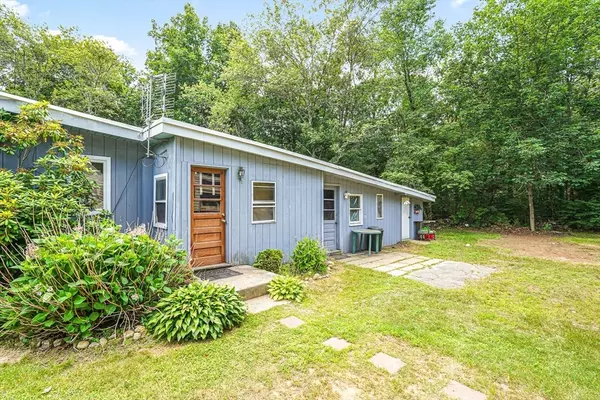 Grafton, MA 01560,144 Pleasant St