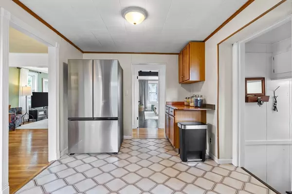 Dedham, MA 02026,108 Needham St