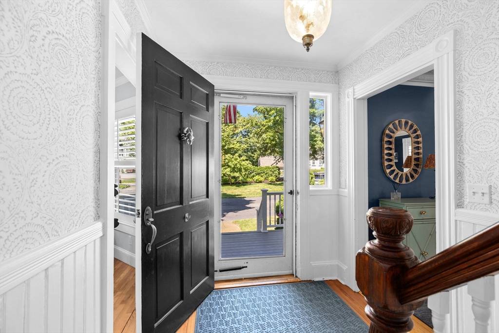 Duxbury, MA 02332,561 Washington St