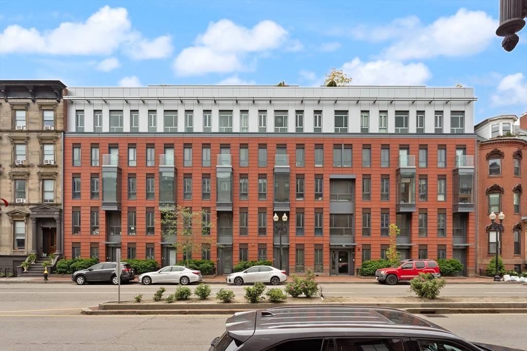 691 Massachusetts #507, Boston, MA 02118