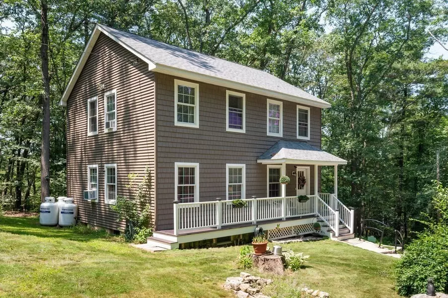 100 Congress St, Amesbury, MA 01913