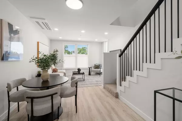 Boston, MA 02131,602 Canterbury #2