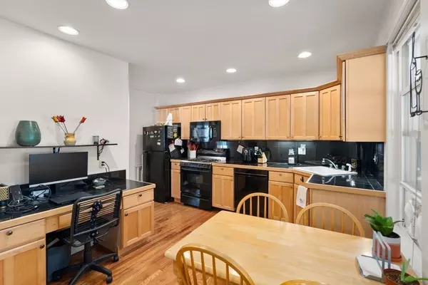 Watertown, MA 02472,56 Capitol St #2