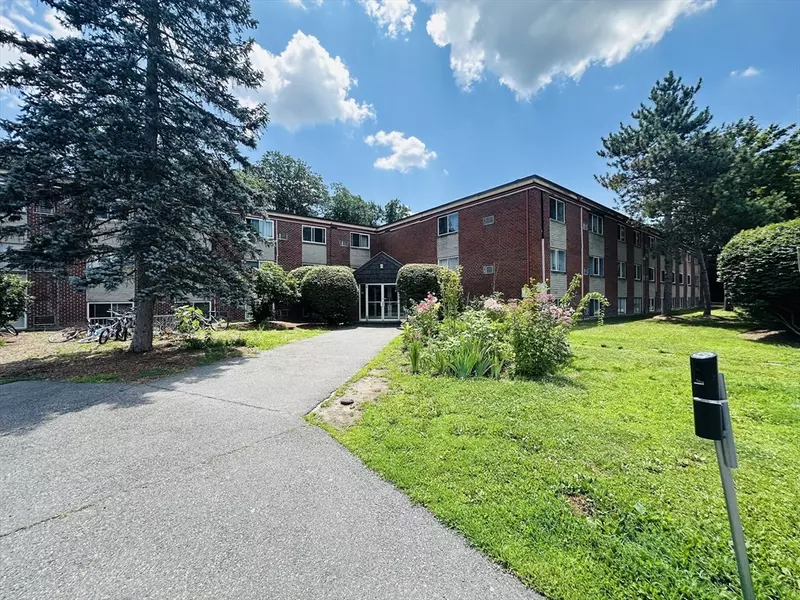 15 Weld St #46, Framingham, MA 01702