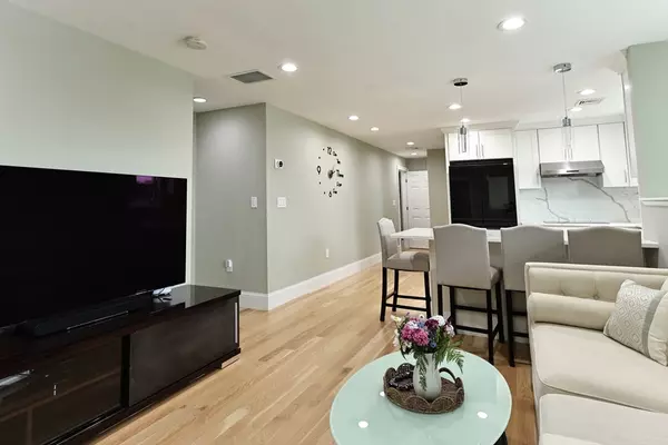 Milton, MA 02186,290 Granite Ave