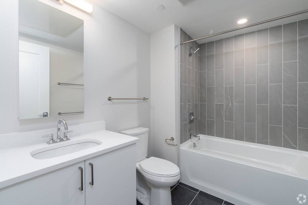 Cambridge, MA 02138,605 Concord #209ADA
