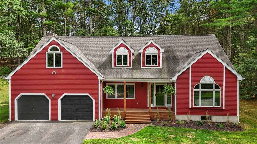 Norfolk, MA 02056,37 King St