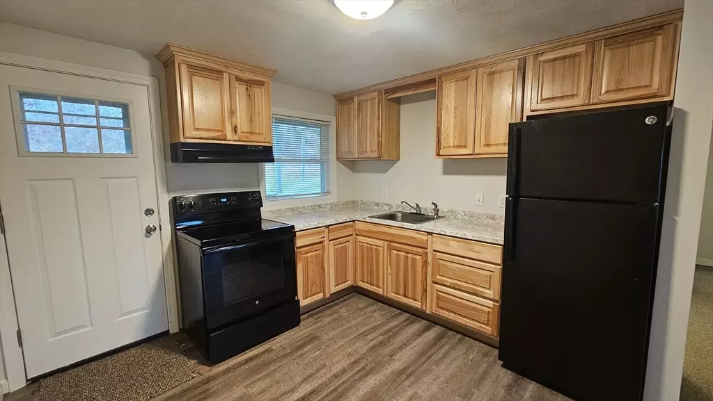 Dudley, MA 01571,278 Dresser Hill #6