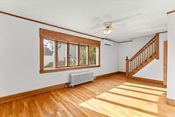 Westwood, MA 02090,74 Gay St