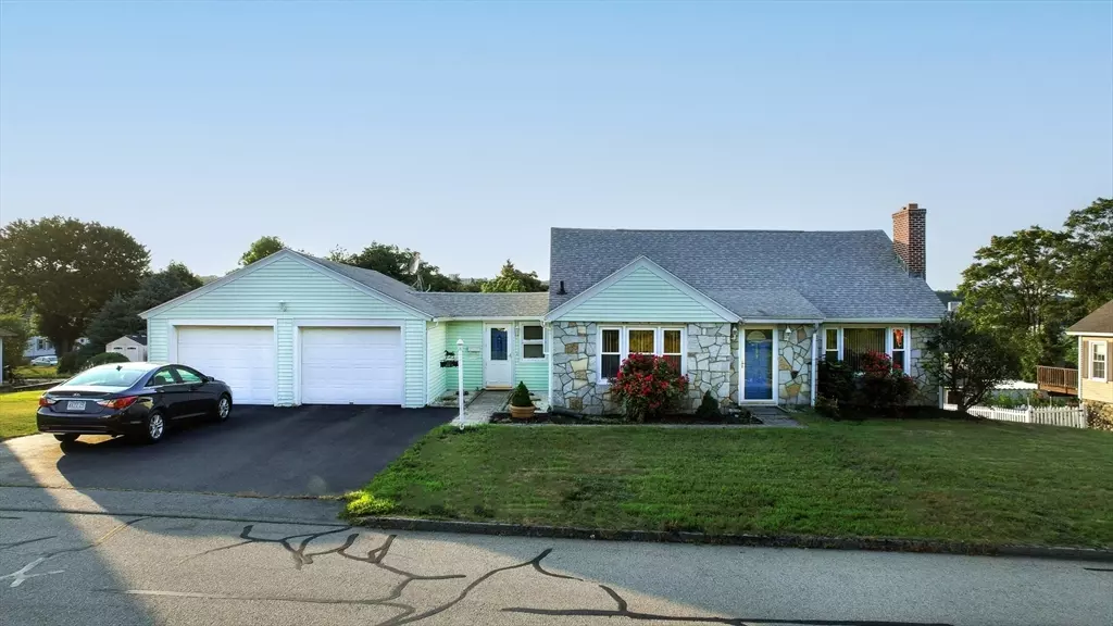 Worcester, MA 01604,183 Orient St