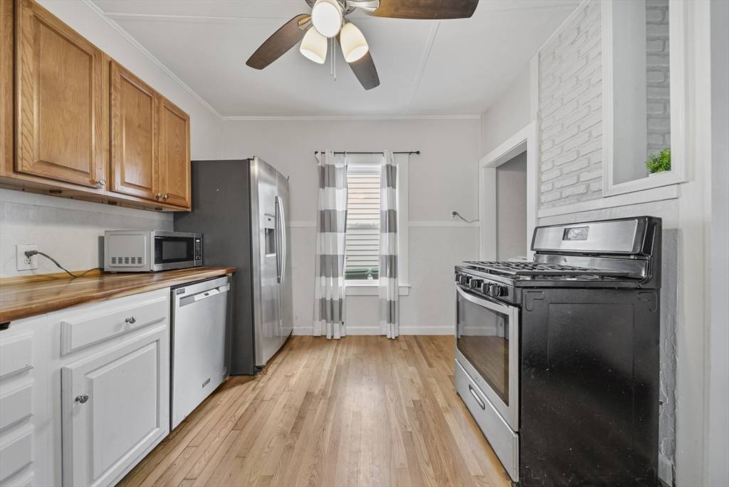 Lynn, MA 01902,91 Oakwood Avenue