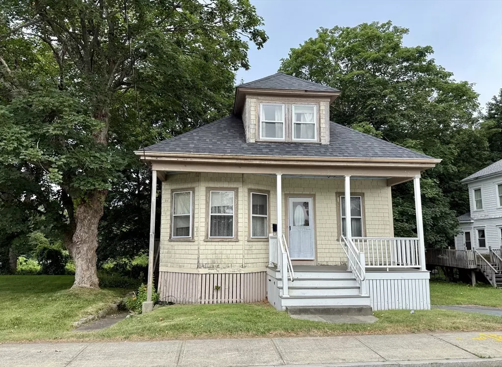 Dartmouth, MA 02747,513 Slocum Rd