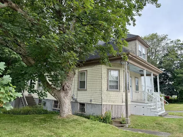 Dartmouth, MA 02747,513 Slocum Rd