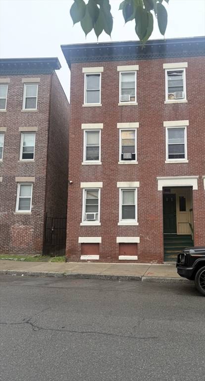 105 Erie Street, Boston, MA 02121