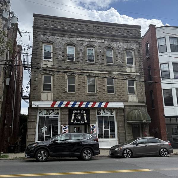 100 River St #B, Haverhill, MA 01830