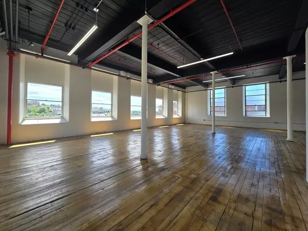 Fall River, MA 02721,192 Anawan St. #403