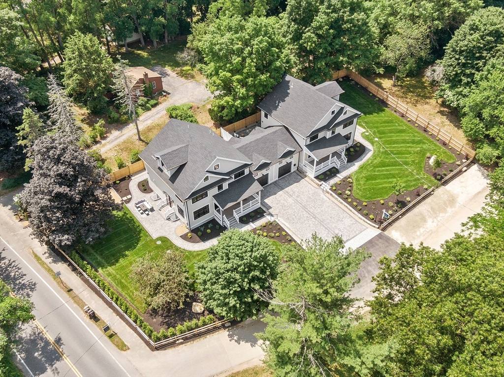 Concord, MA 01742,7 Blue Heron Way