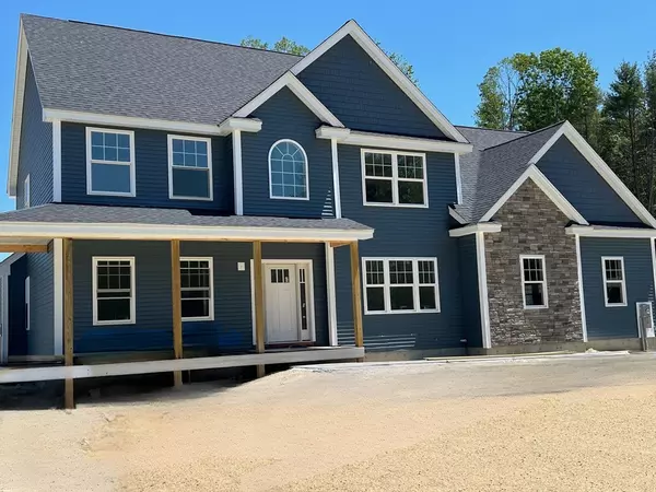 Pelham, NH 03076,3 Newbury