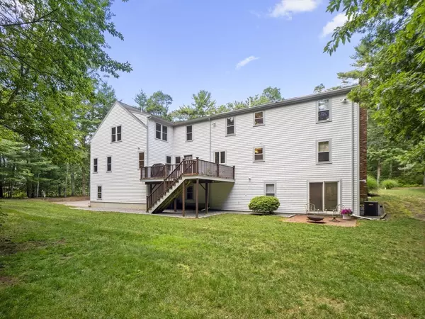 Duxbury, MA 02332,131 East St