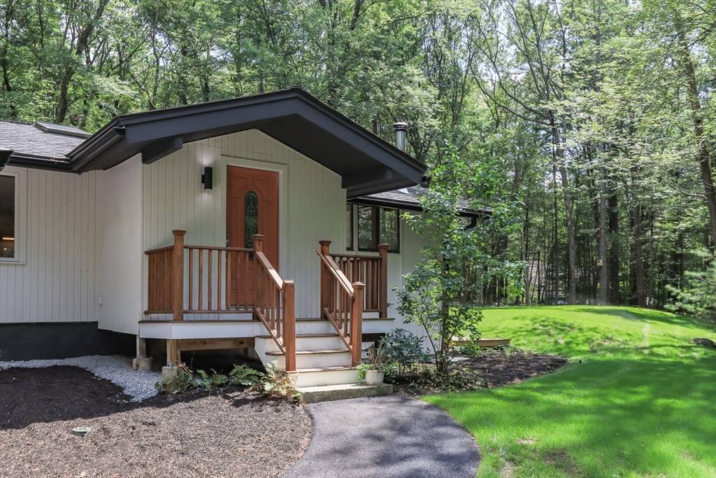Harvard, MA 01451,97 Old Mill Road