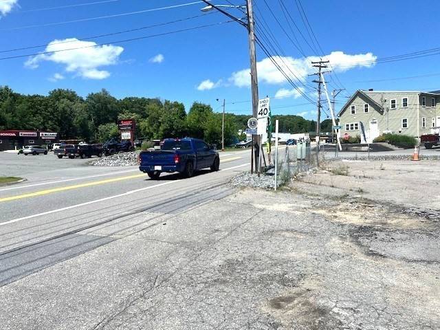 Lunenburg, MA 01462,10 Massachusetts Ave #A