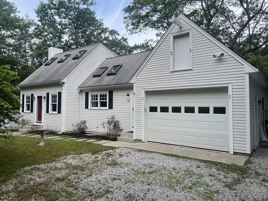 Weston, MA 02493,22 Warren Ln