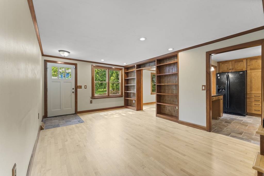 Framingham, MA 01701,46 Perry Henderson Drive
